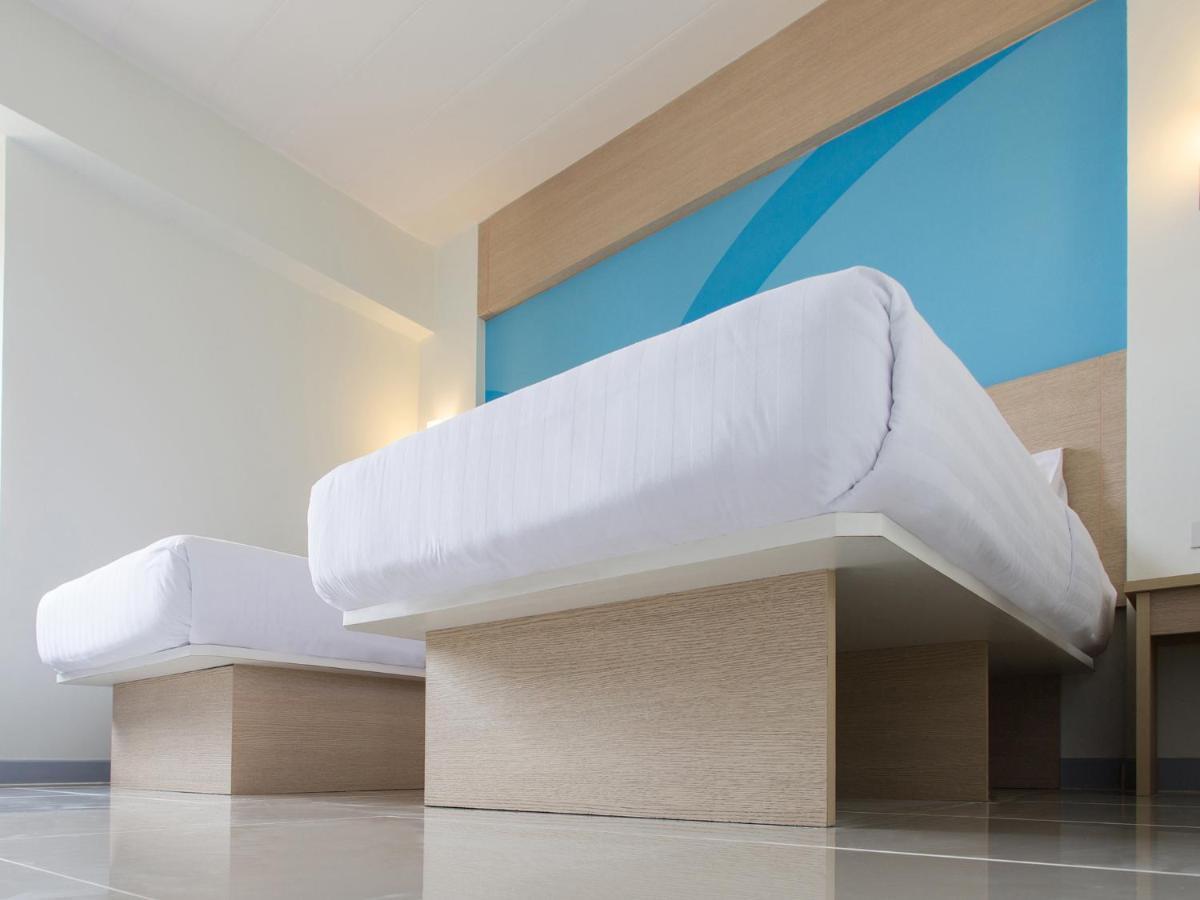Hop Inn Rangsit Экстерьер фото